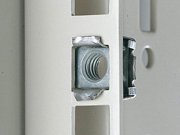 EL Закладные гайки M5, 50шт